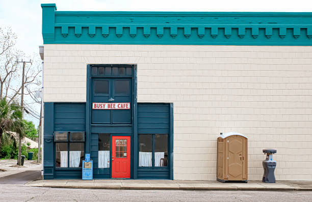 Portable Toilet Options We Offer in Lake Dalecarlia, IN